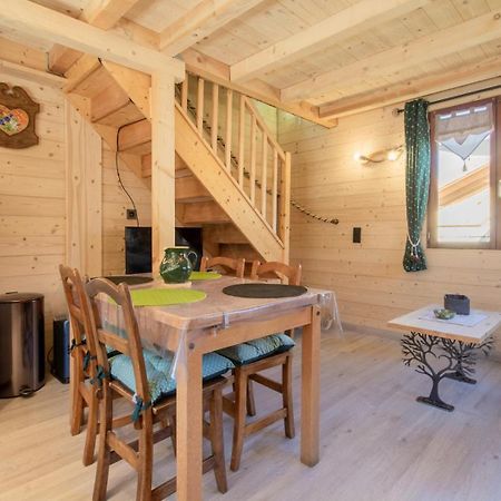 Les Inseparables Saint-Pierre-de-Curtille Eksteriør billede